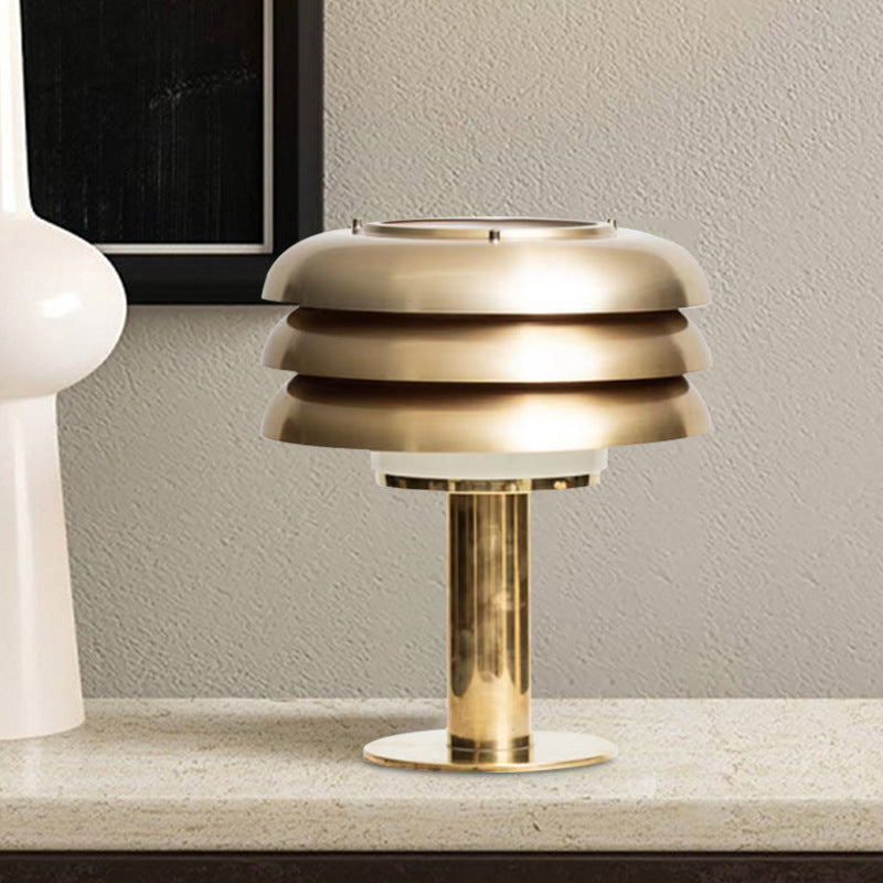 Nordic Gold Plated Iron Table Lamp