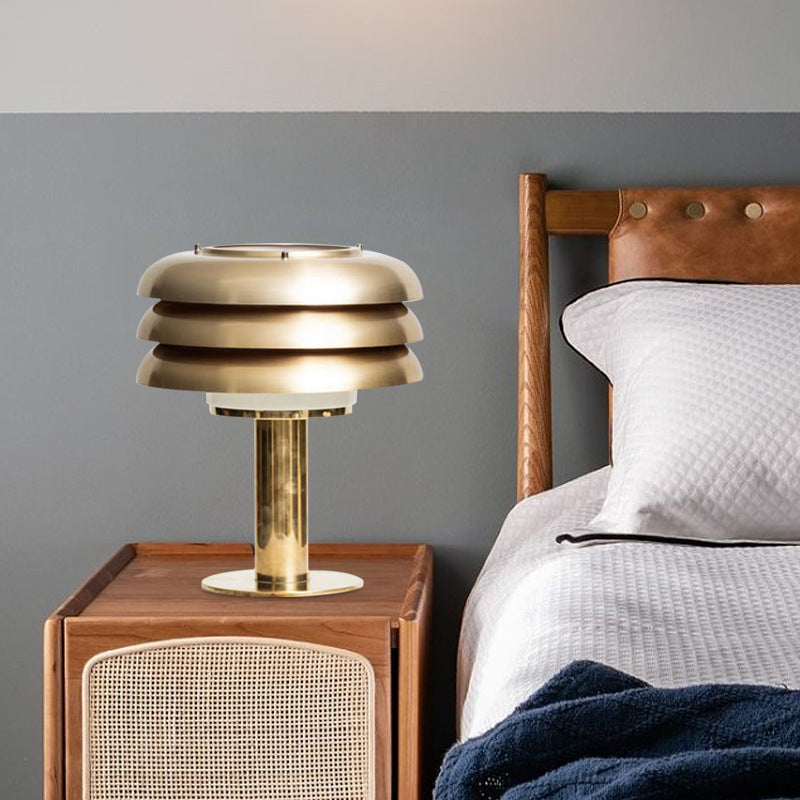 Nordic Gold Plated Iron Table Lamp