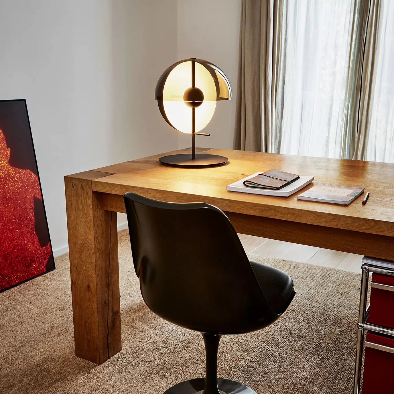 Nordic Creative Hemisphere Round Living Room Bedroom Art Deco Desk Lamp