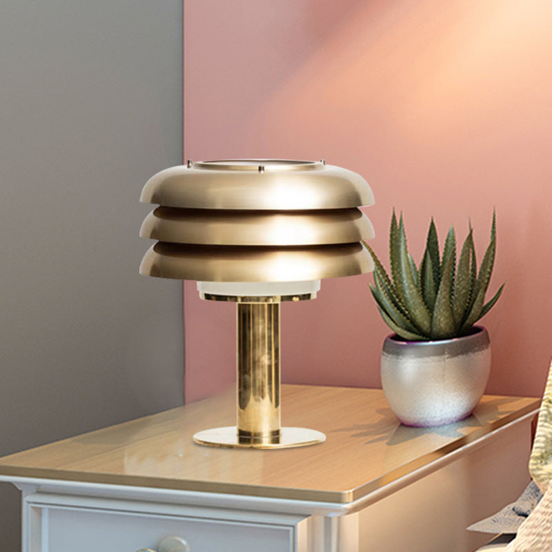 Nordic Gold Plated Iron Table Lamp